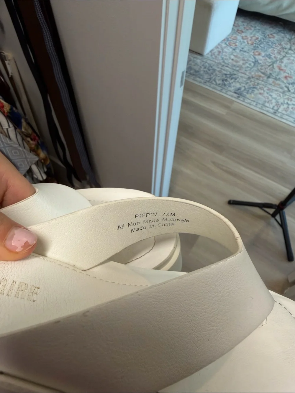 Women's White Platform Thong Sandals - Elevated Casual Flip Flops